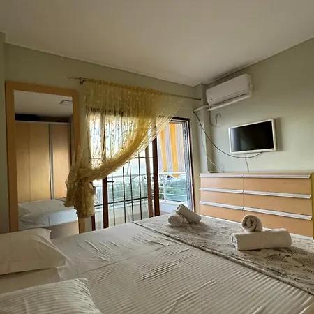 Διαμέρισμα Seaside By Broci *